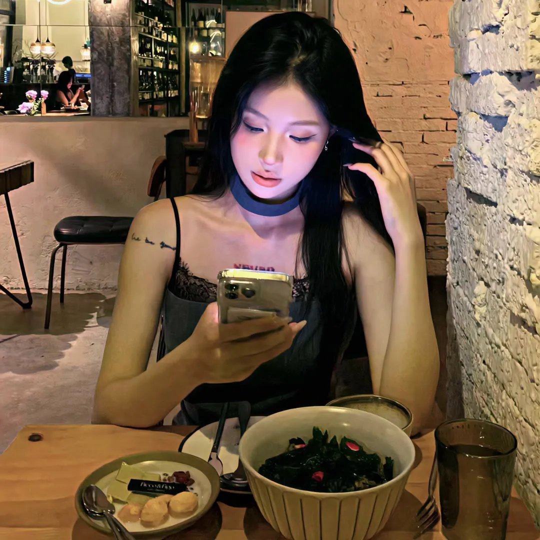 魔鬼与修女 在线观看封面